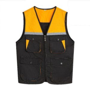 In che modo le norme sull'abbigliamento di sicurezza industriale si riferiscono alla NFPA 2112?